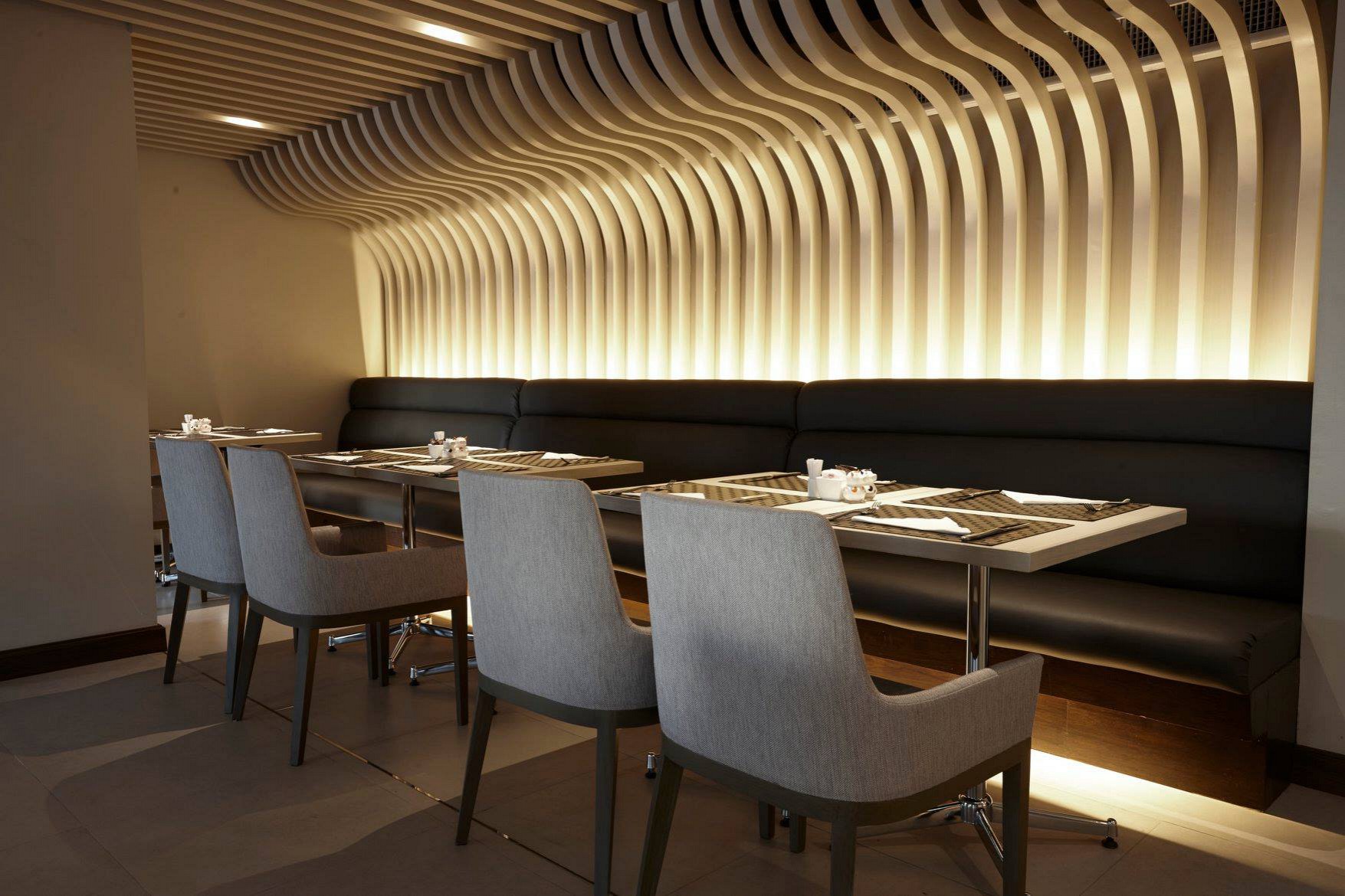 12 Noodles & Rice Cafe