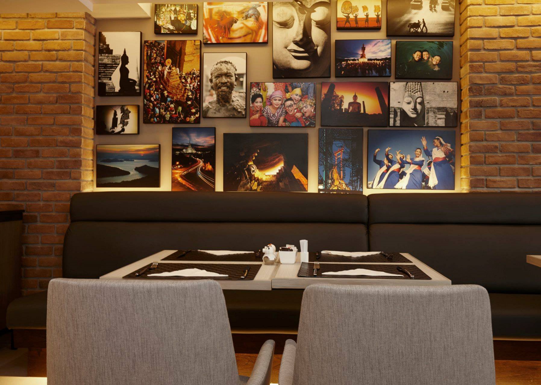 12 Noodles & Rice Cafe